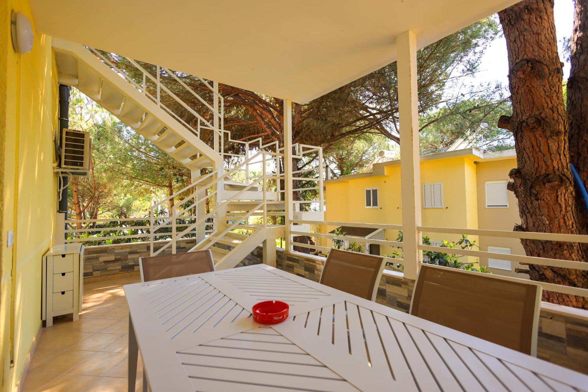 Grandstay Villa Perla Resort Durrës 외부 사진
